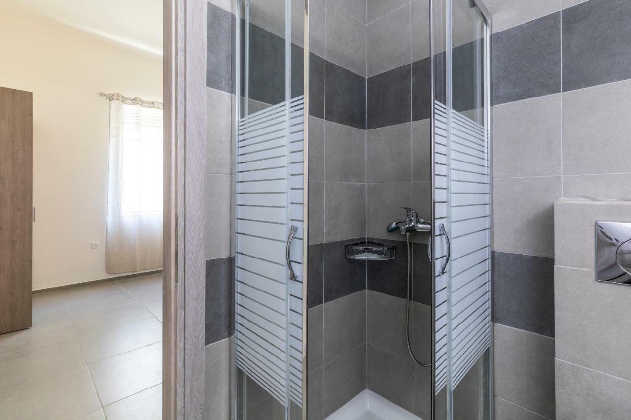 Rose Central Master Bedroom Apartment Rhodes City Luaran gambar